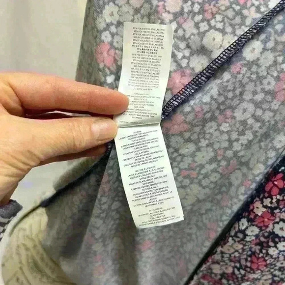 MICHAEL KORS Floral Midi Halter Chain Neck
Sleeveless Dress Size Medium - Picture 14 of 16